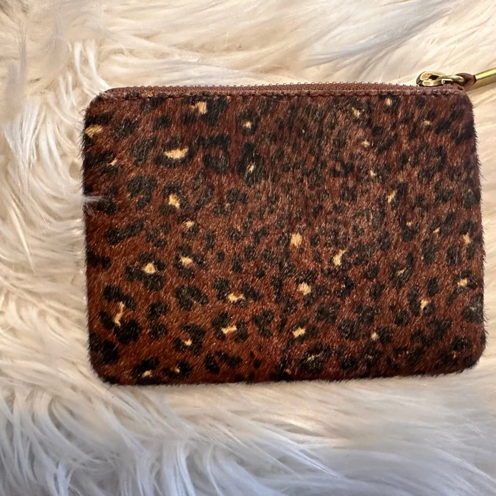 Madewell The Flap Convertible Crossbody Bag & Wallet Painted Leopard Calf Hair - Picture 13 of 16